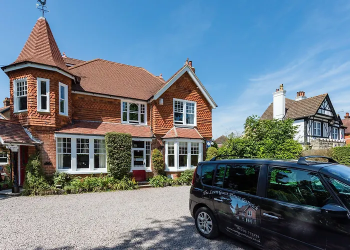 The Lawn Guest House Gatwick