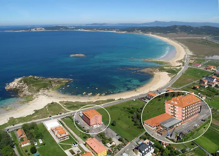 Hotel com jacuzzi: Hotel Delfin Azul