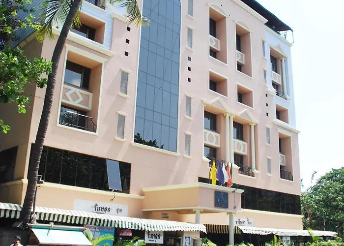 Cheap hotel: The International By Tunga