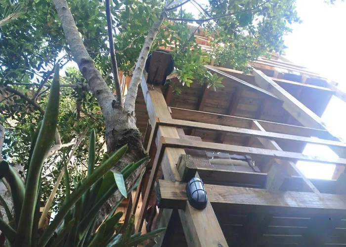 Maia House Hostal