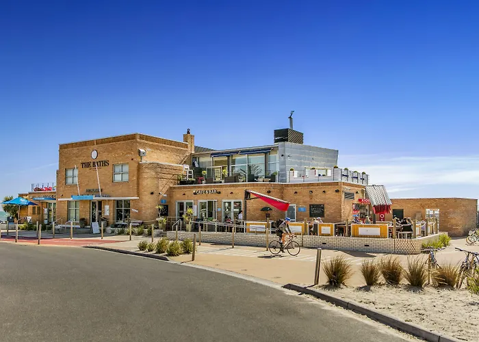 Pets Allowed Hotel Quest Brighton On The Bay