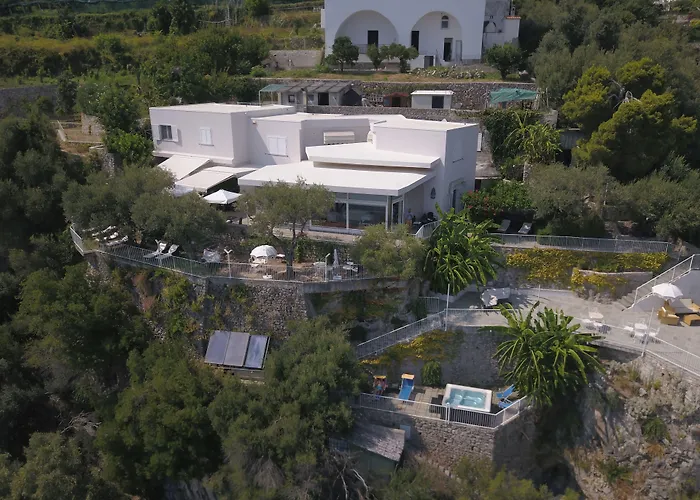 Santa Maria - Luxury Sea View