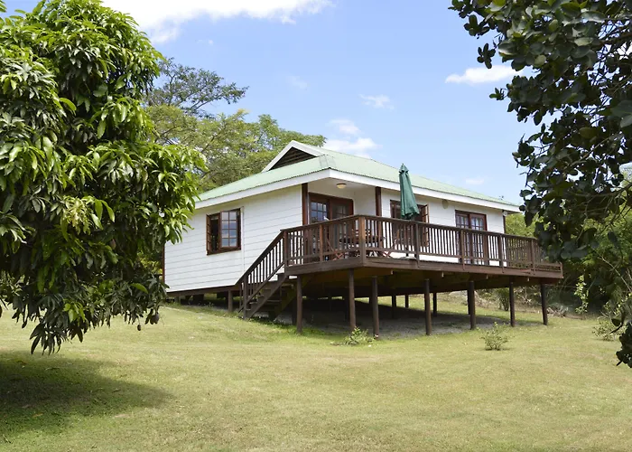 White House Lodge