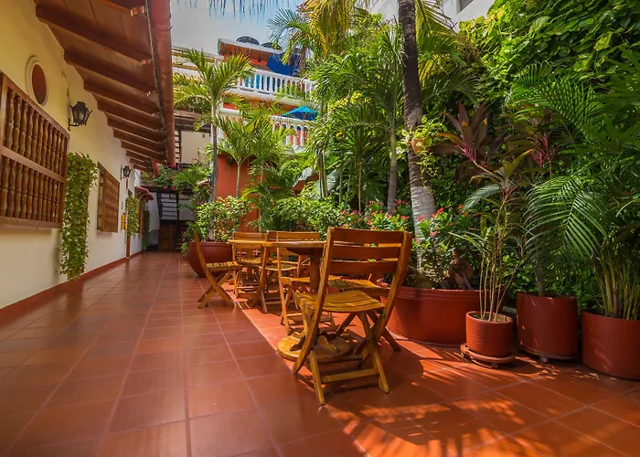 Hotel 3 Banderas