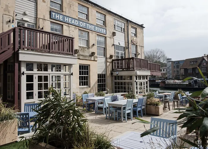 Luxe hotel: Head Of The River