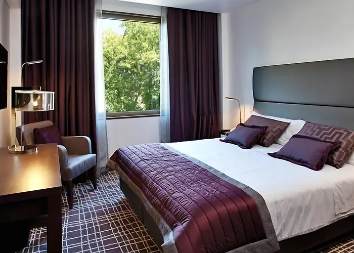 Hotel with view: Neya Lisboa Hotel