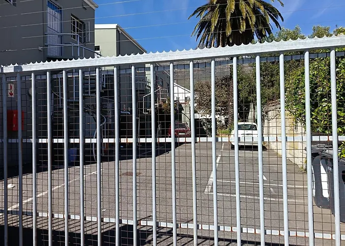 Happy Home - Woodstock