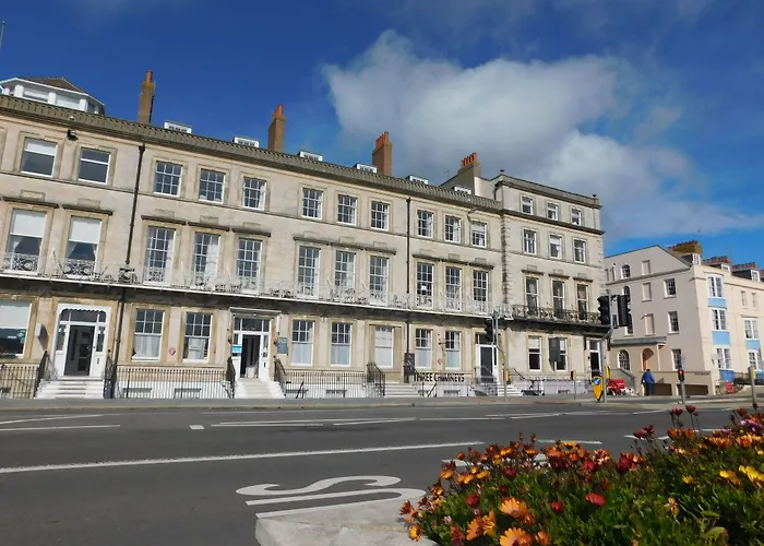 Jacuzzi hotel: The Jubilee Hotel East - With Newly Refurbished Spa Facilities - Gamespit - And Smokehouse