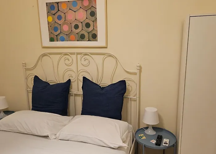 Hotel cerca del aeropuerto: Napol-In
