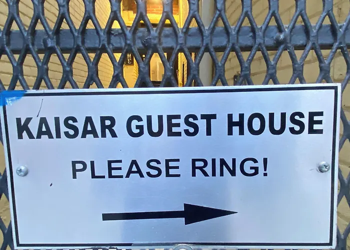 Kaisar Guest House