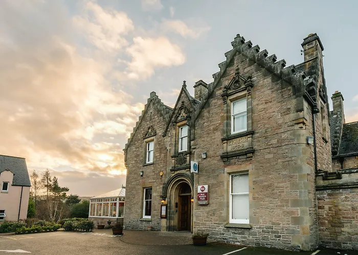 Beach hotel: Inverness Lochardil House, By Highland Coast Hotels