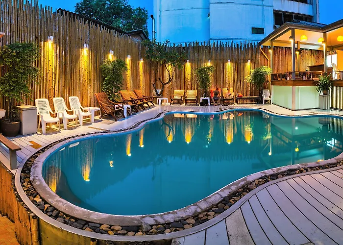 Cheap hotel: Wild Orchid Villa Bangkok