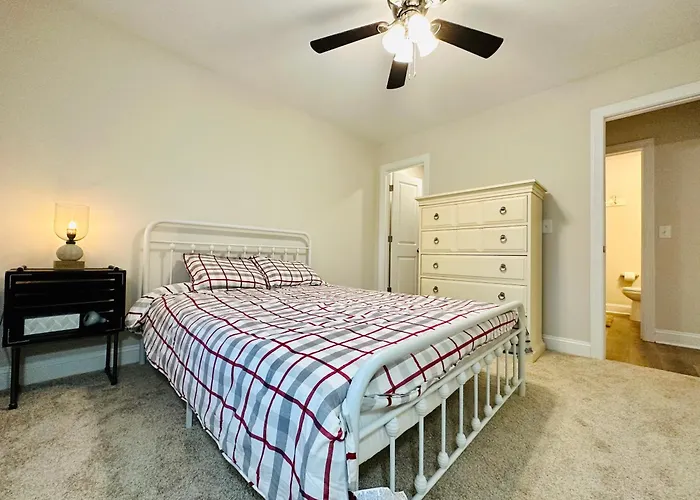 Shared House Bedroom For Rent Separately Brand New Home!