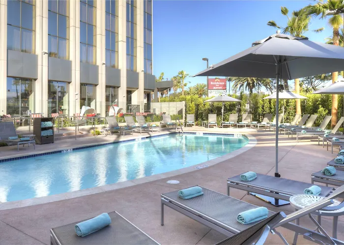 Hotels with tennis Residence Inn By Marriott Los Angeles Lax/Century Boulevard
