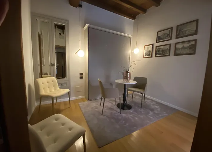 Condotti Rooms