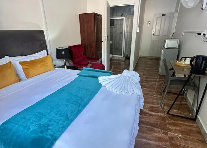 Creekside Guest House Middelburg