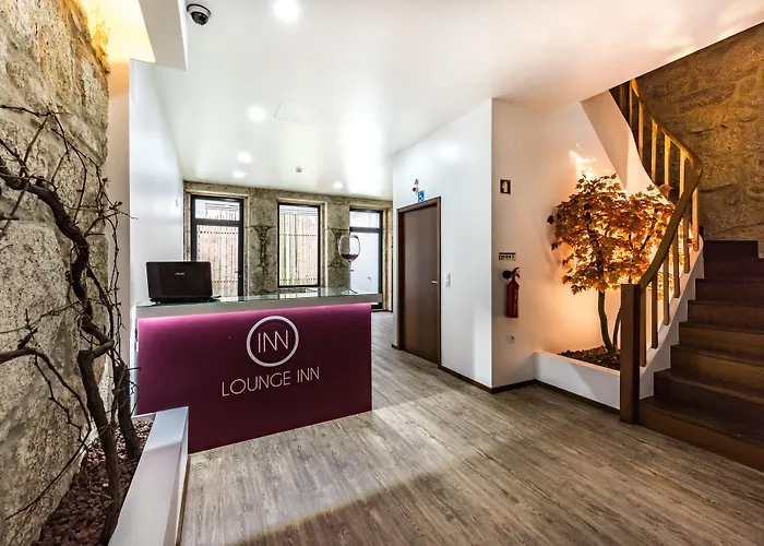 Lounge Inn Guest House