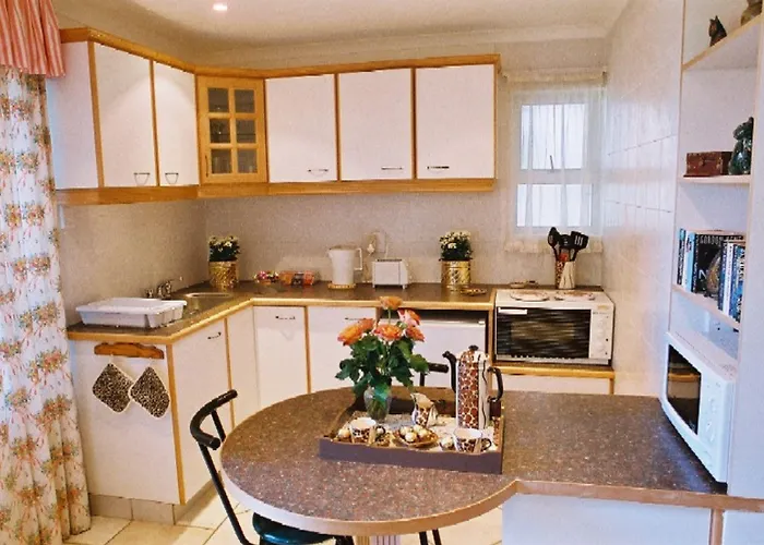 Anchor'S Rest Guesthouse And Self Catering