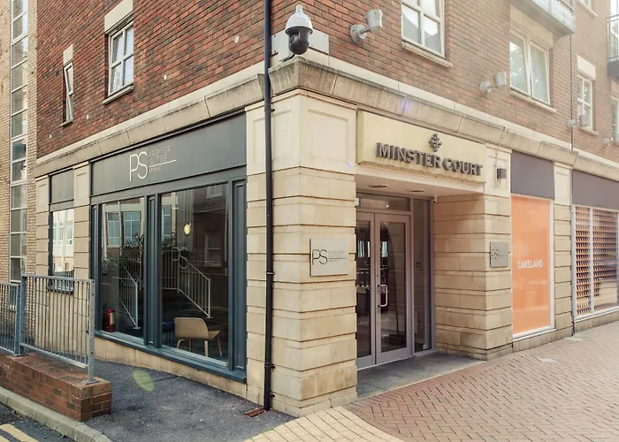 Vacation rental: Premier Suites Reading