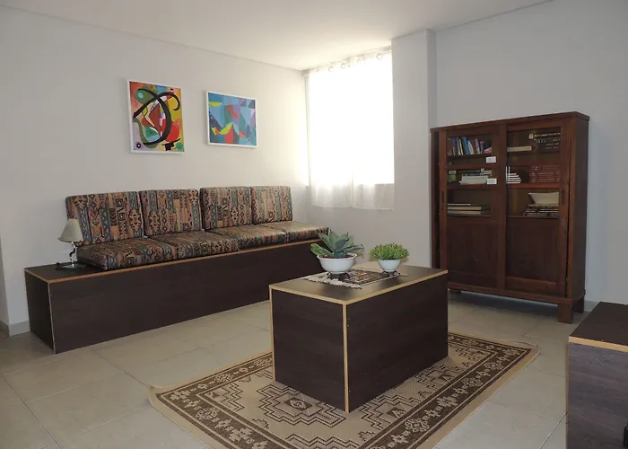 Villa Tata Suítes Ltda