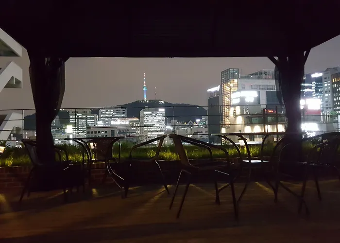 Family Hotel: Grid Inn Hotel