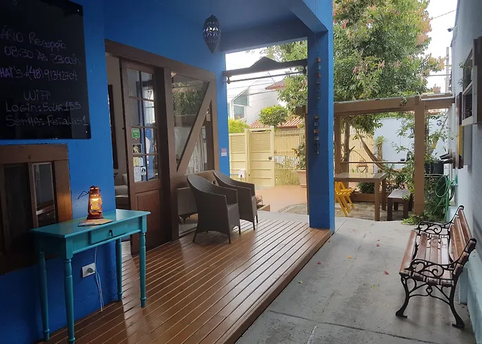 Solar Das Petalas Guest House