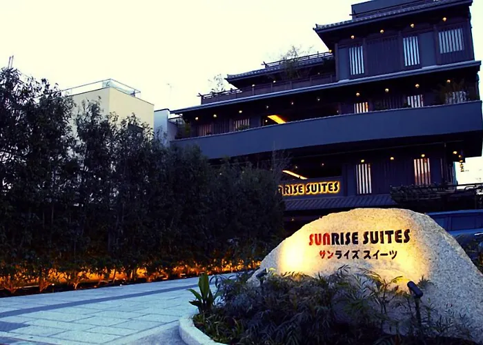 Romantic hotel: Sunrise Suites