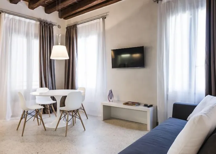 Aluguéis de temporada: Myplace San Marco Apartments