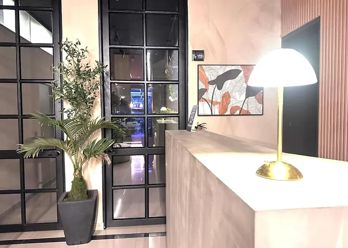 Orange Wild By Laurel Hotels - Aeropuerto