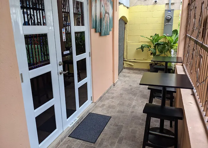 Midtown Guest House