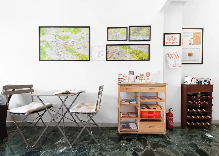 Take It Easy Roma Guest House