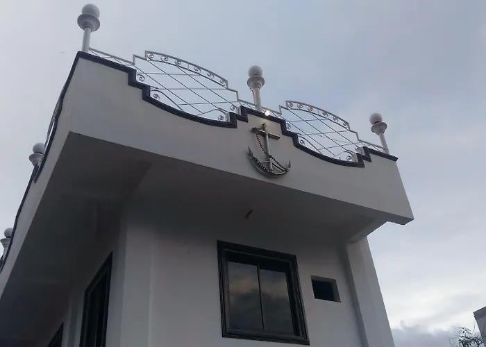 Sealor Pension House