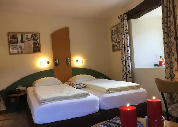 Logis Des Chevaliers & Rock Spa Wellness Esch Sur Sure