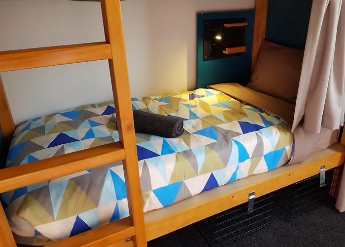 3 star hotel: No. 9 Hotel