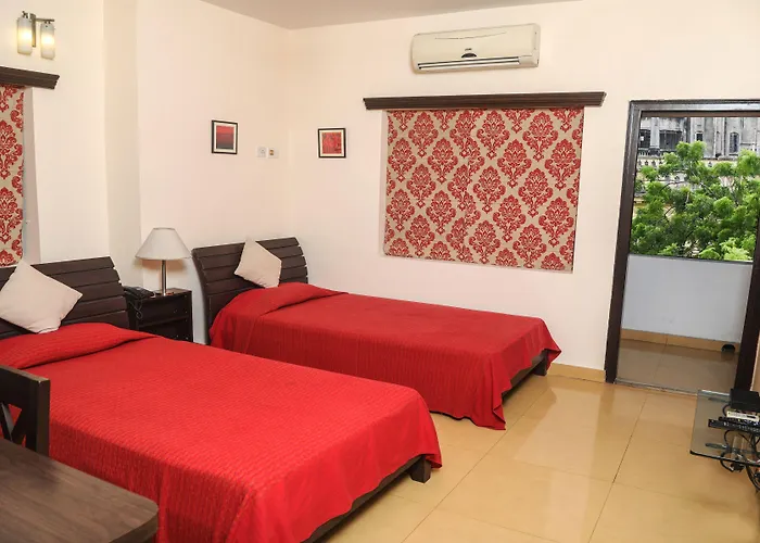 Red Arrow Residency, Kolkata