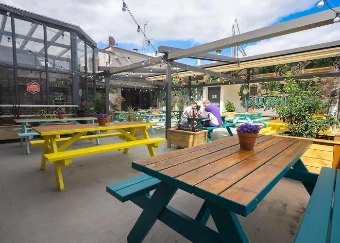 Pet Friendly hotel: Fitzsimons Hotel Temple Bar