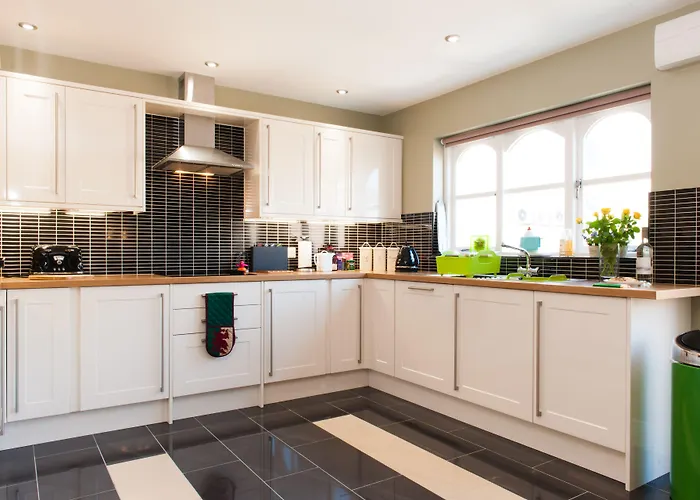 Maes Bach Boutique Guest House Town Centre