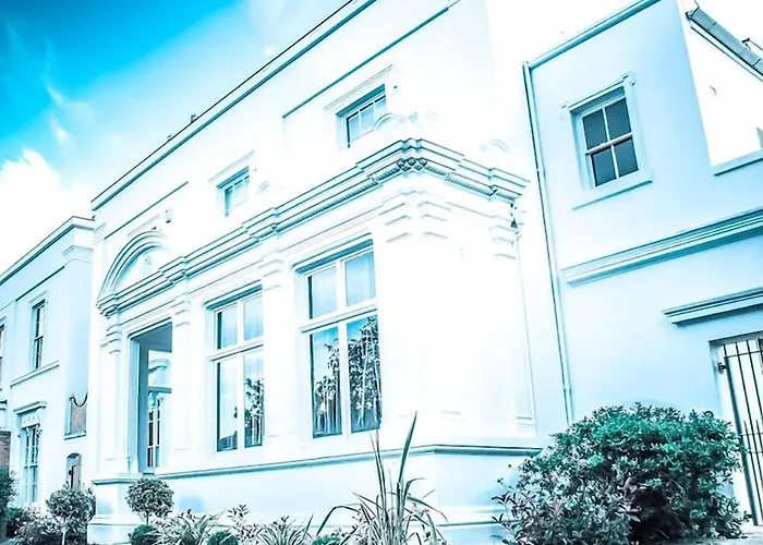 5 star hotels Edgbaston House