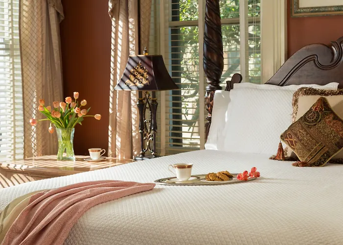 Bed and Breakfast Inn On West Liberty