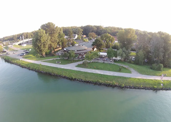River Lodge
