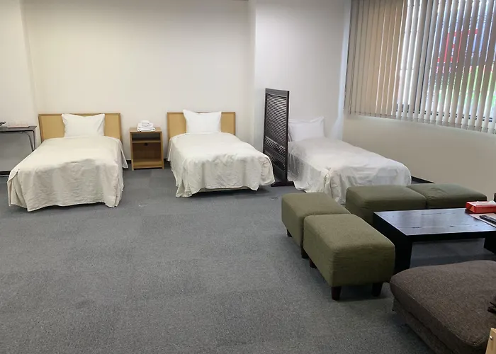 4人で一緒に熊本の中心地の最も広く安価な部屋 Kdy Stay