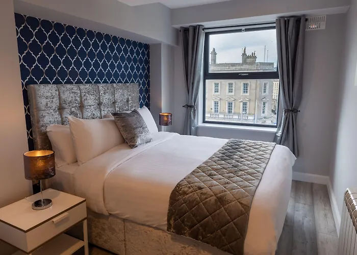 Hotel: The Gate Hotel