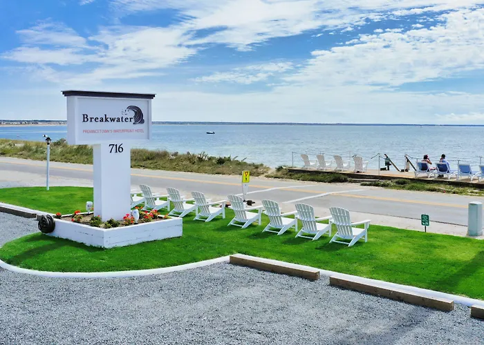 Hotel: Breakwater Hotel