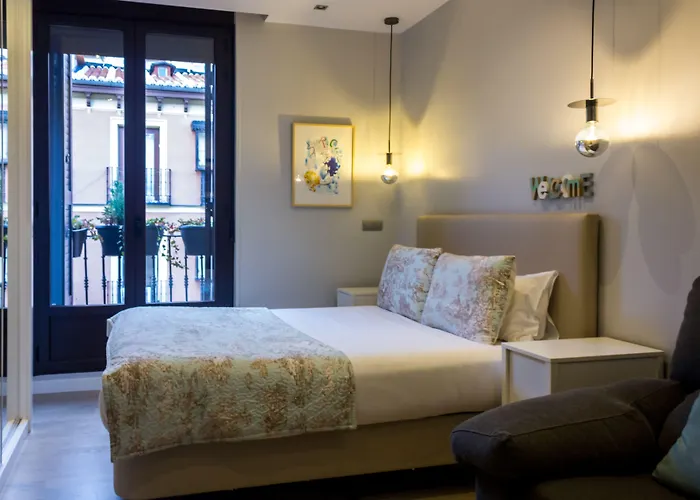 Alquiler de vacaciones: Arenal Suites Preciados