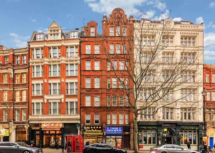 Garrick Mansions By Aeria Apartments
