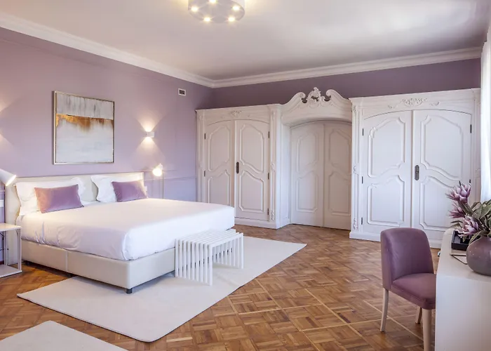 Luzeiros Suites