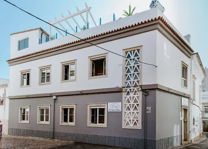 The Hostels Dreams House