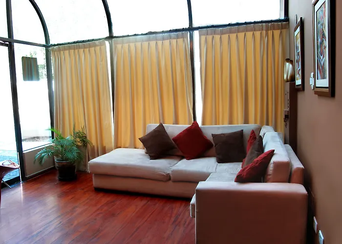 Solis Dies Hotel