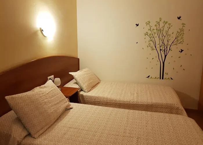 Hostal Mary - Adults Only 18 And Up