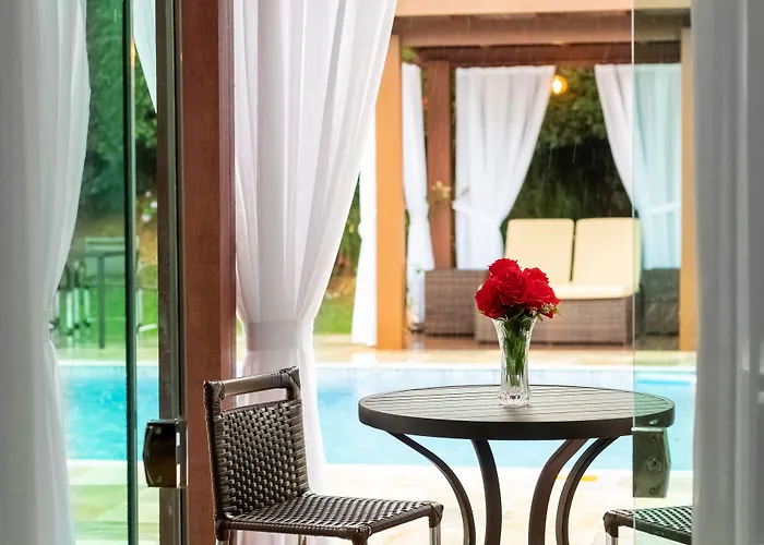 Escarpas Eco Village
